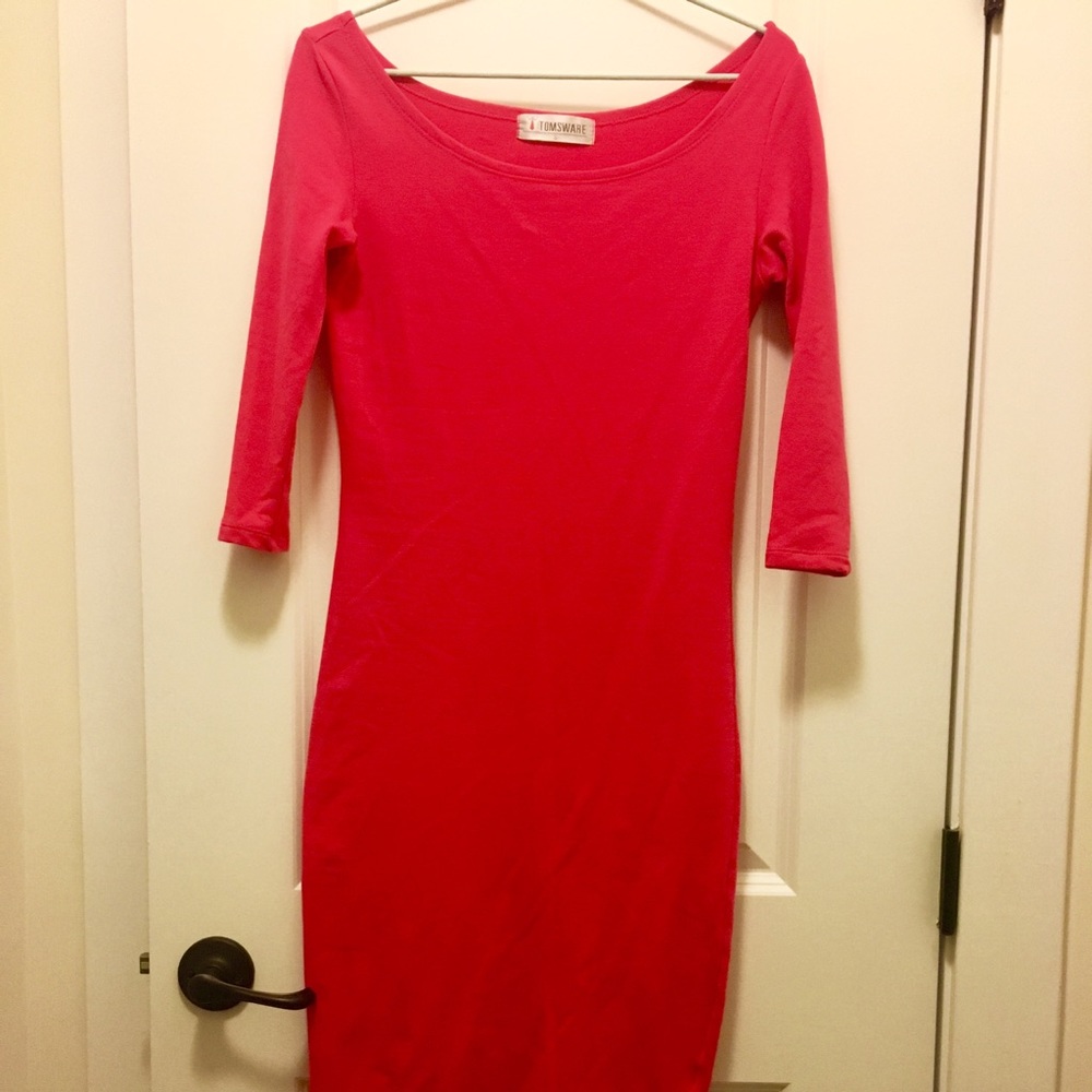 Pink bodycon dress. Small. NWOT